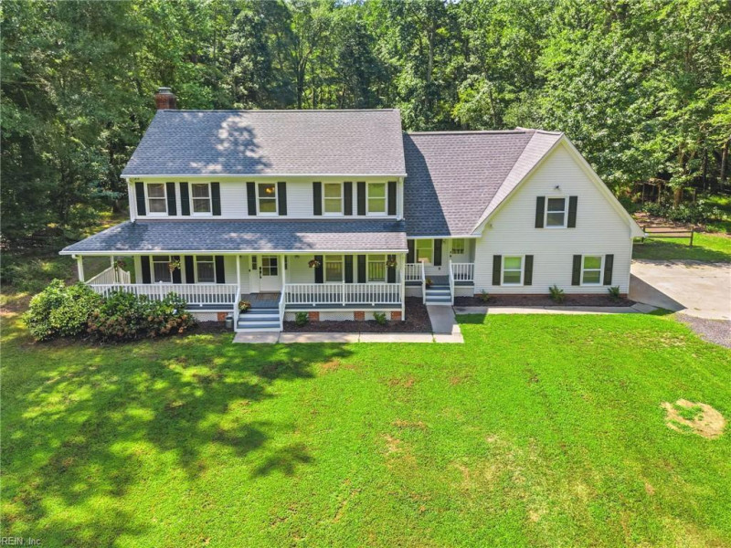 Photo 2 of 49 residential for sale in Chesapeake virginia