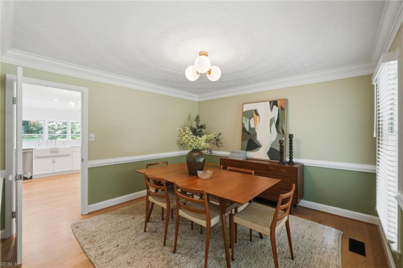 Photo 24 of 49 residential for sale in Chesapeake virginia