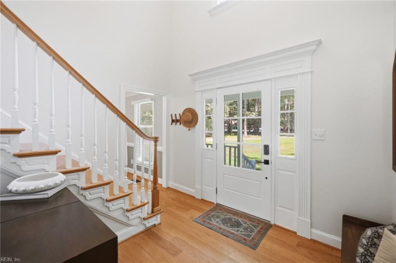 Photo 7 of 49 residential for sale in Chesapeake virginia
