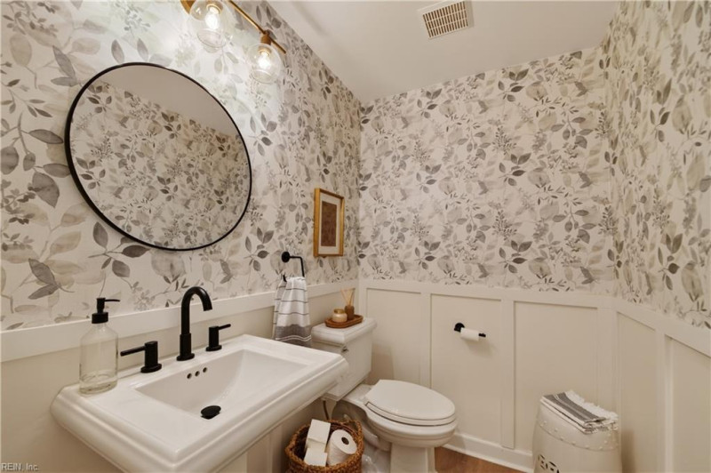 Photo 6 of 50 residential for sale in Virginia Beach virginia Photo 6 of 50 residential for sale in Virginia Beach virginia