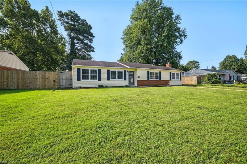 Photo 2 of 4 residential for sale in Virginia Beach virginia Photo 2 of 4 residential for sale in Virginia Beach virginia