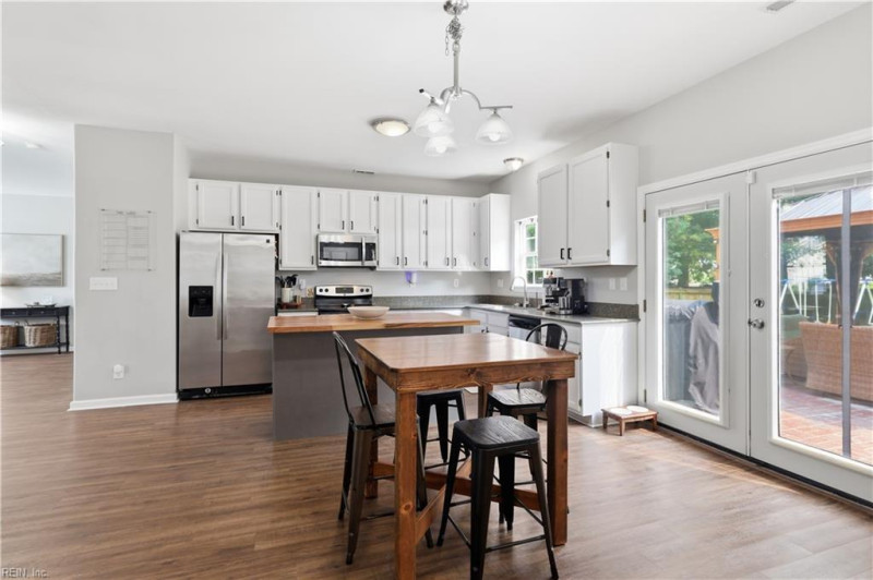 Photo 14 of 48 residential for sale in Newport News virginia