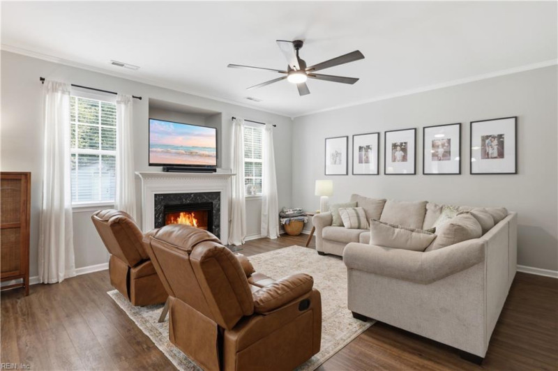 Photo 15 of 48 residential for sale in Newport News virginia