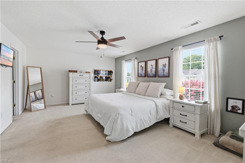 Photo 27 of 48 residential for sale in Newport News virginia