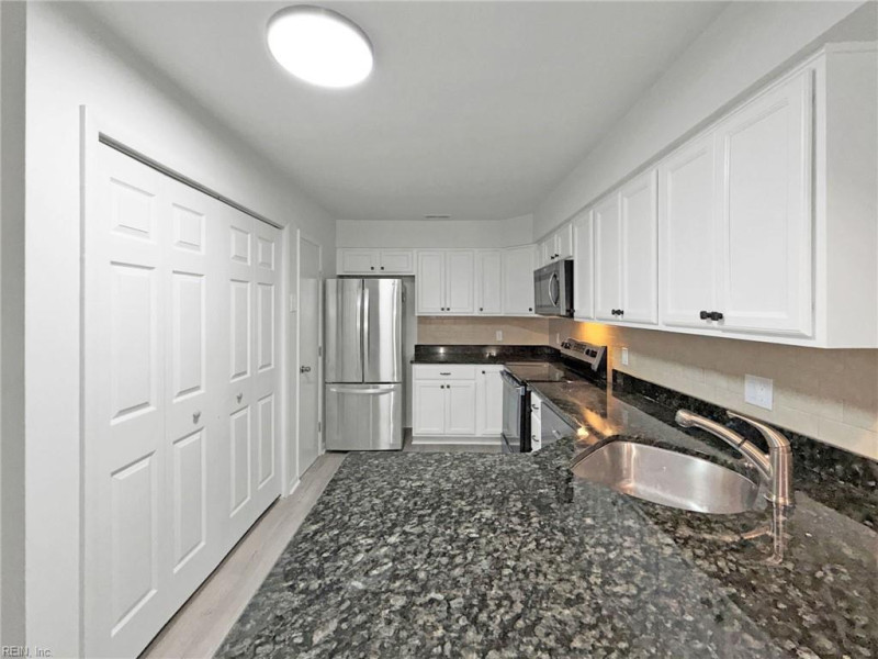 Photo 6 of 20 residential for sale in Virginia Beach virginia