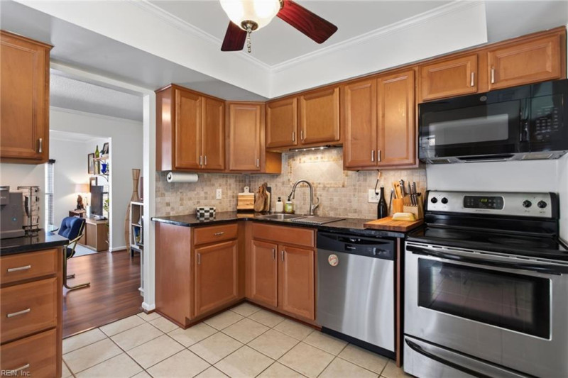 Photo 9 of 34 residential for sale in Virginia Beach virginia Photo 9 of 34 residential for sale in Virginia Beach virginia