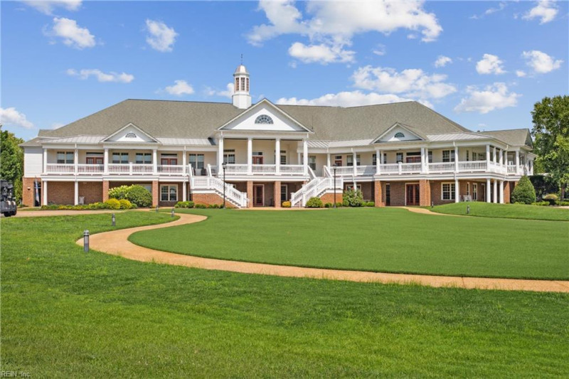 Photo 38 of 41 residential for sale in James City County virginia