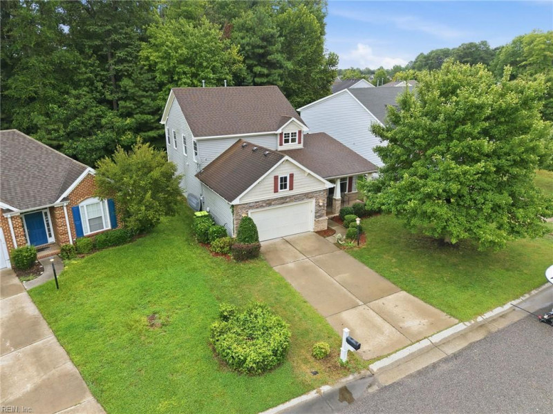 Photo 3 of 38 residential for sale in Isle of Wight County virginia