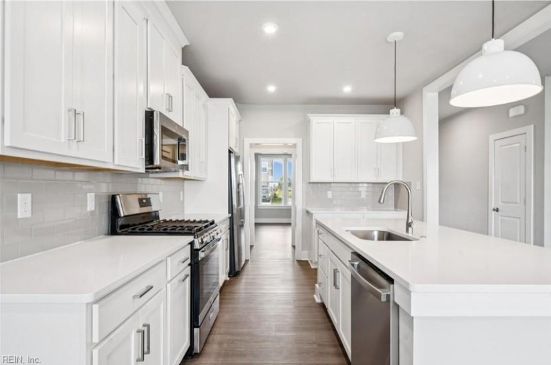 Photo 19 of 50 residential for sale in Suffolk virginia