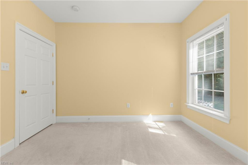 Photo 29 of 50 residential for sale in Gloucester County virginia