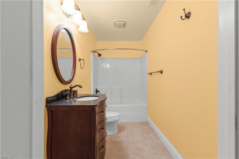 Photo 37 of 50 residential for sale in Gloucester County virginia