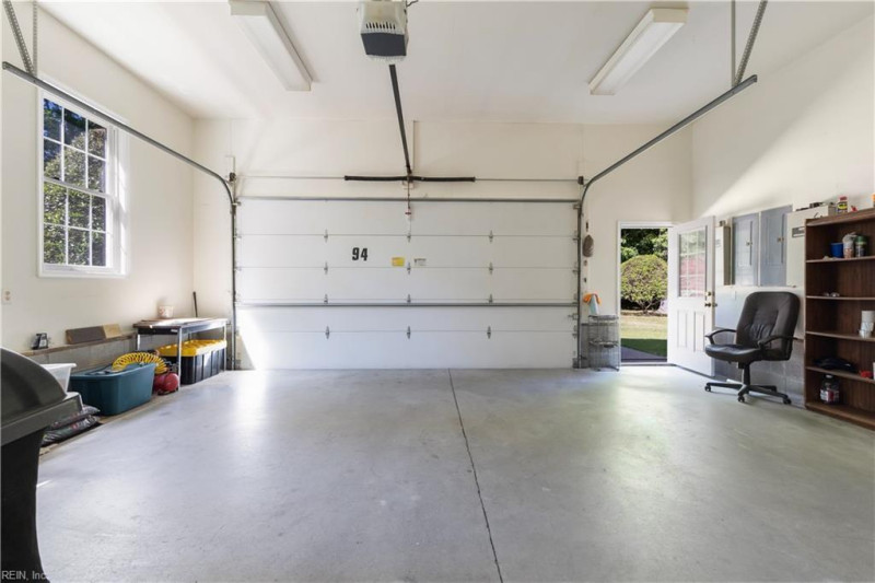 Photo 40 of 50 residential for sale in Gloucester County virginia