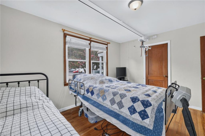 Photo 12 of 23 residential for sale in Norfolk virginia