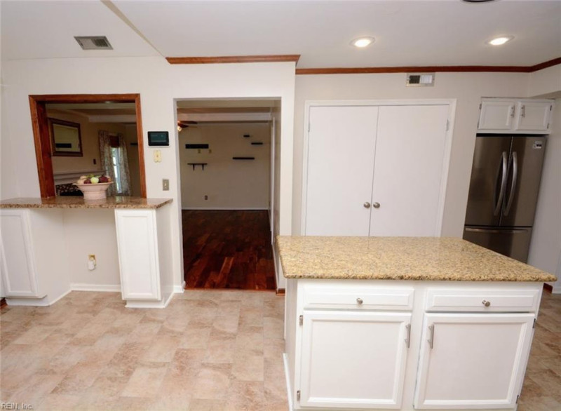 Photo 13 of 42 residential for sale in Virginia Beach virginia Photo 13 of 42 residential for sale in Virginia Beach virginia