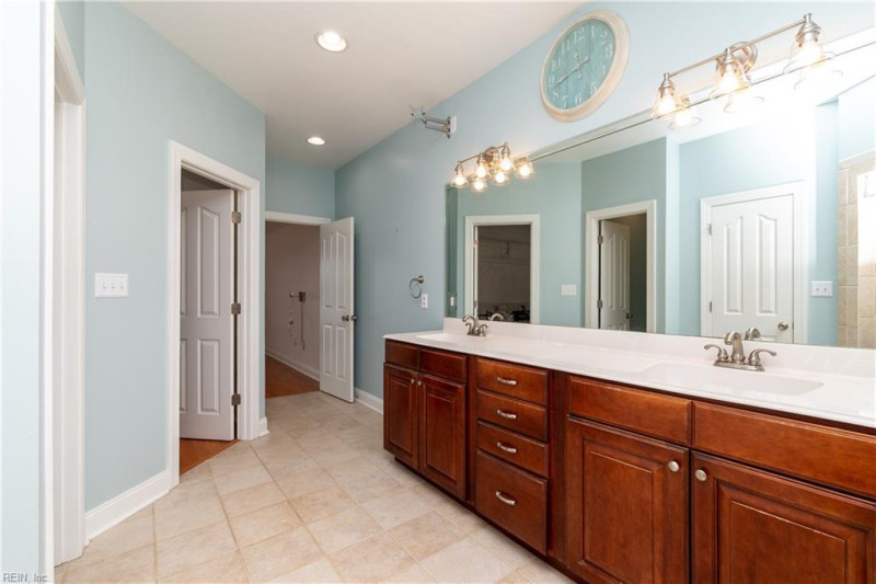 Photo 16 of 50 residential for sale in Camden County virginia