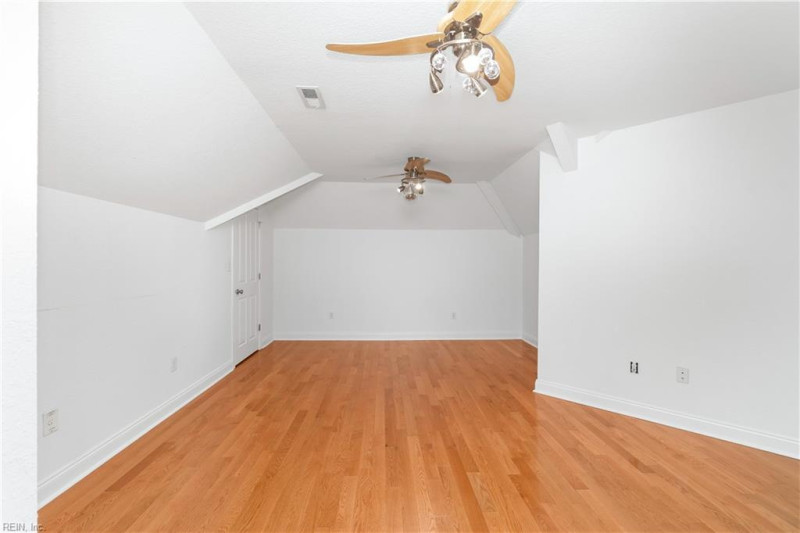 Photo 34 of 50 residential for sale in Camden County virginia