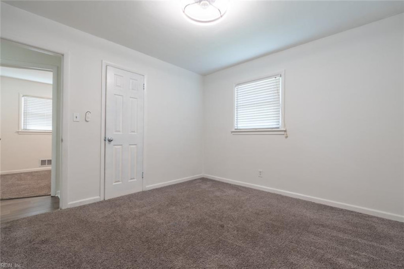 Photo 36 of 50 rental for rent in Portsmouth virginia Photo 36 of 50 rental for rent in Portsmouth virginia