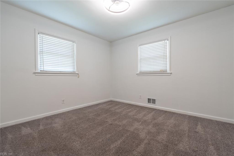 Photo 42 of 50 rental for rent in Portsmouth virginia Photo 42 of 50 rental for rent in Portsmouth virginia