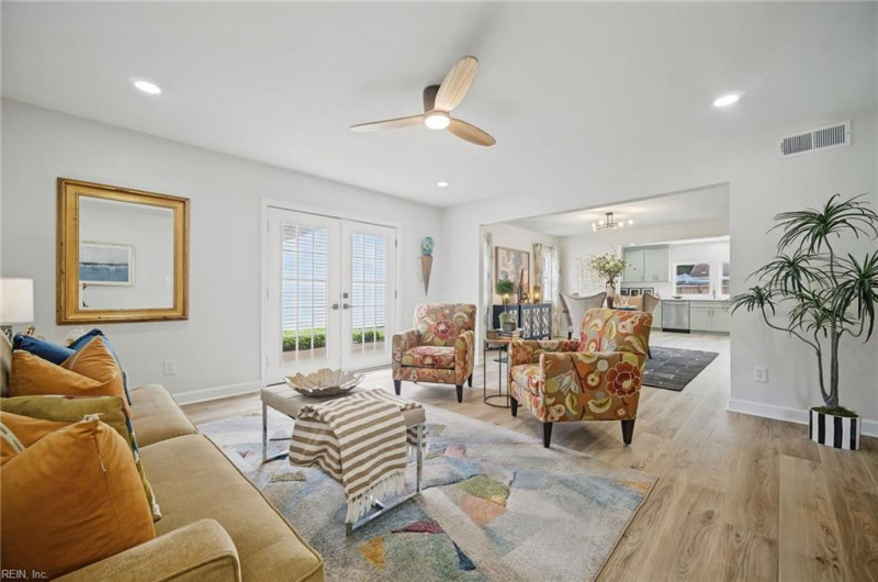 Photo 6 of 50 residential for sale in Virginia Beach virginia Photo 6 of 50 residential for sale in Virginia Beach virginia