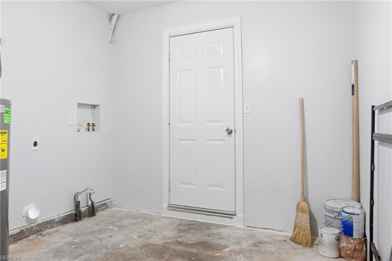 Photo 25 of 29 residential for sale in Chesapeake virginia