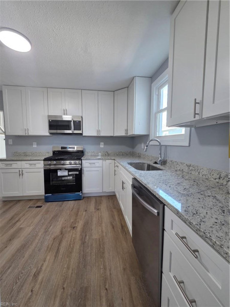 Photo 10 of 22 residential for sale in Newport News virginia