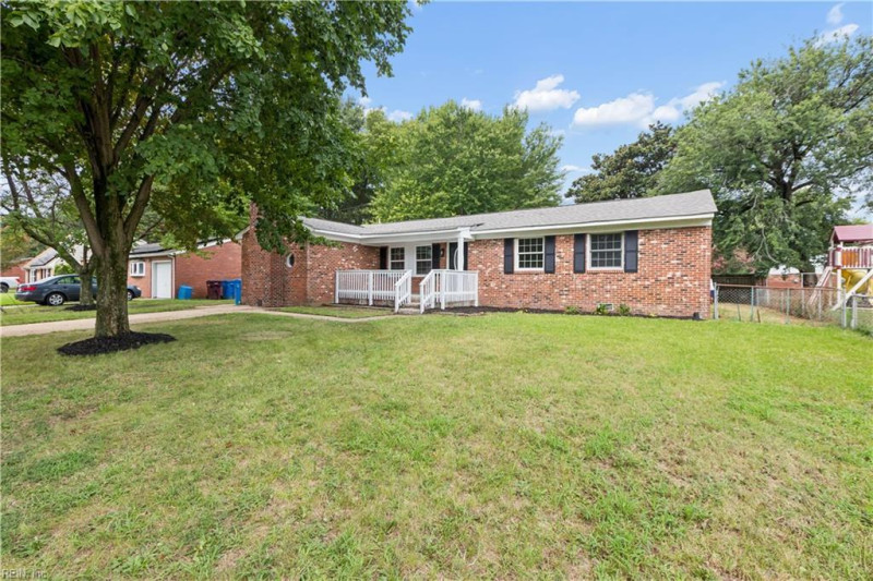 Photo 1 of 41 residential for sale in Chesapeake virginia