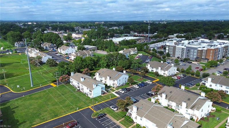Photo 27 of 41 residential for sale in Virginia Beach virginia