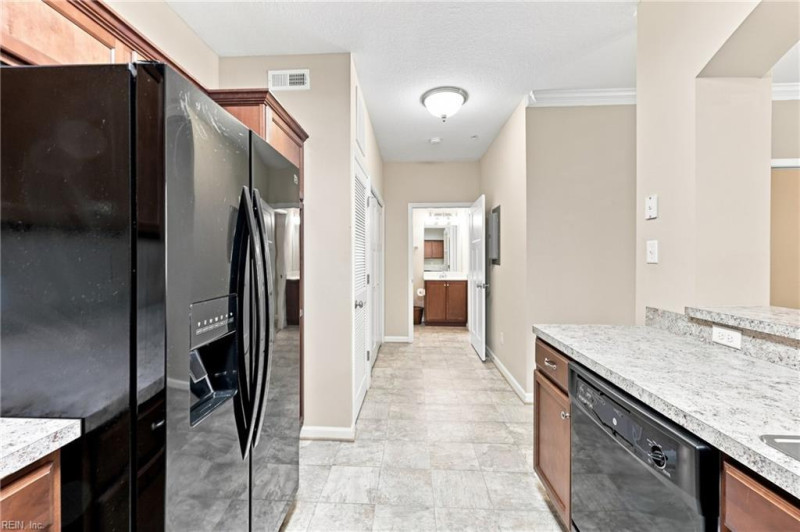 Photo 14 of 42 residential for sale in Norfolk virginia