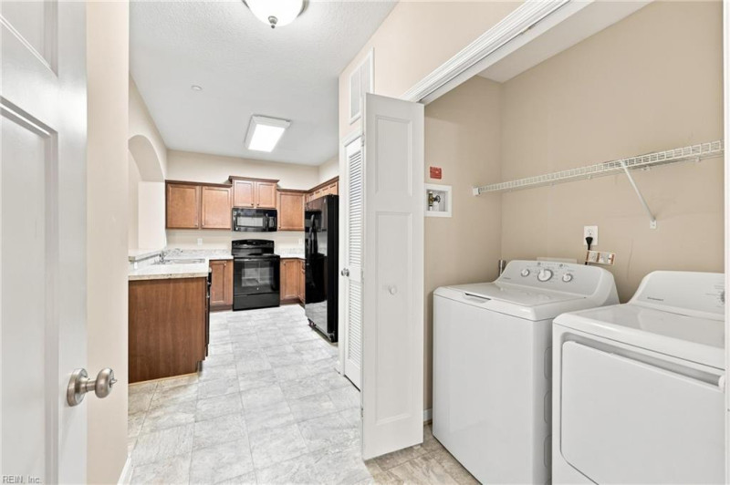 Photo 30 of 42 residential for sale in Norfolk virginia