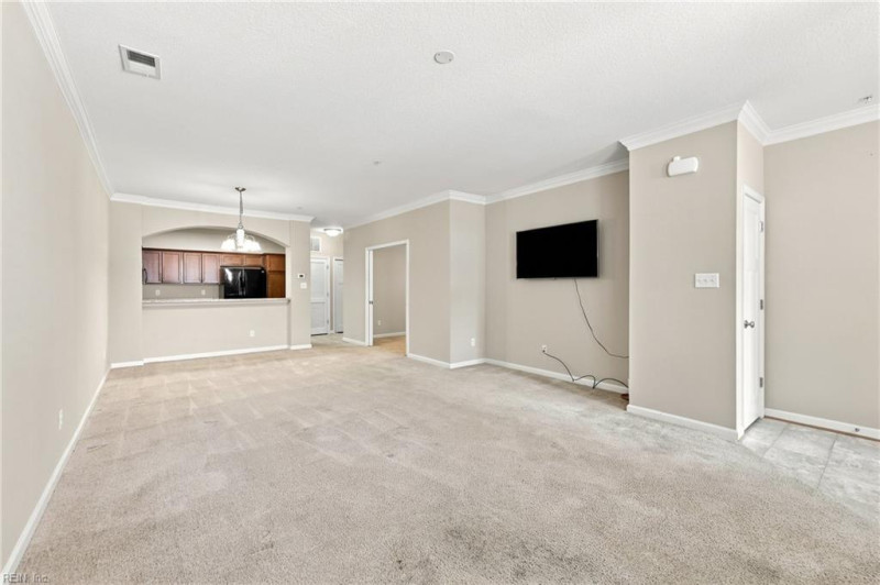 Photo 9 of 42 residential for sale in Norfolk virginia