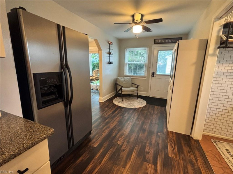 Photo 10 of 30 residential for sale in Norfolk virginia