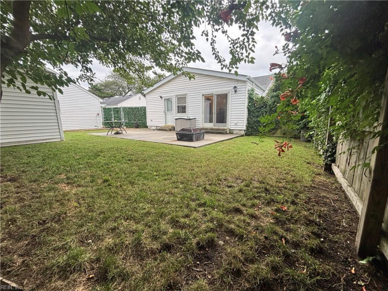 Photo 27 of 30 residential for sale in Norfolk virginia