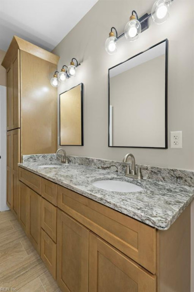 Photo 34 of 50 residential for sale in Chesapeake virginia