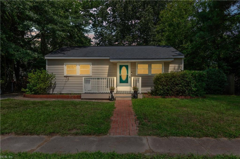 Photo 33 of 40 residential for sale in Chesapeake virginia