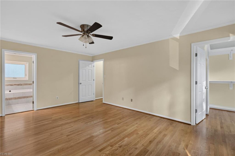 Photo 21 of 39 residential for sale in Chesapeake virginia