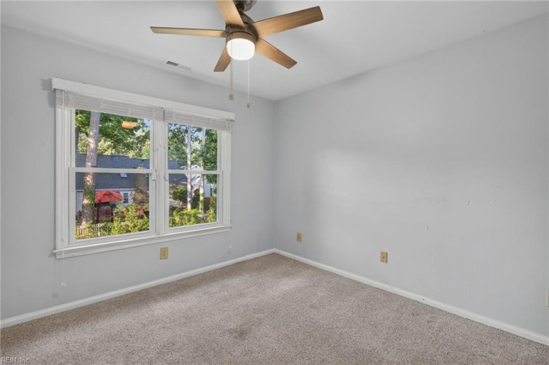 Photo 29 of 39 residential for sale in Chesapeake virginia