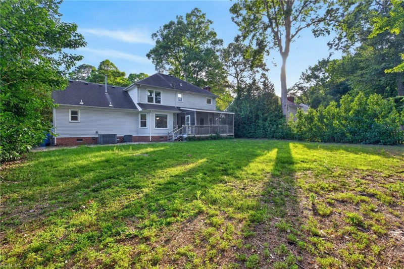 Photo 37 of 39 residential for sale in Chesapeake virginia
