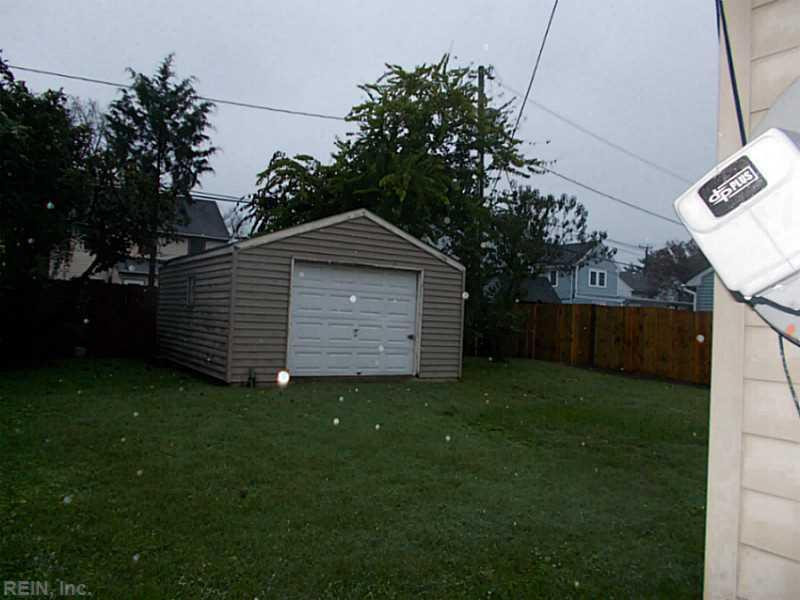 Photo 11 of 15 residential for sale in Portsmouth virginia Photo 11 of 15 residential for sale in Portsmouth virginia