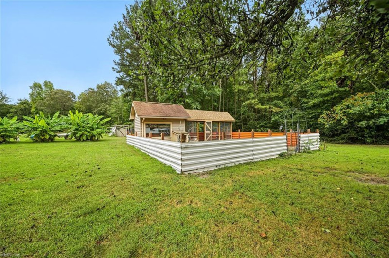 Photo 38 of 50 residential for sale in Suffolk virginia Photo 38 of 50 residential for sale in Suffolk virginia