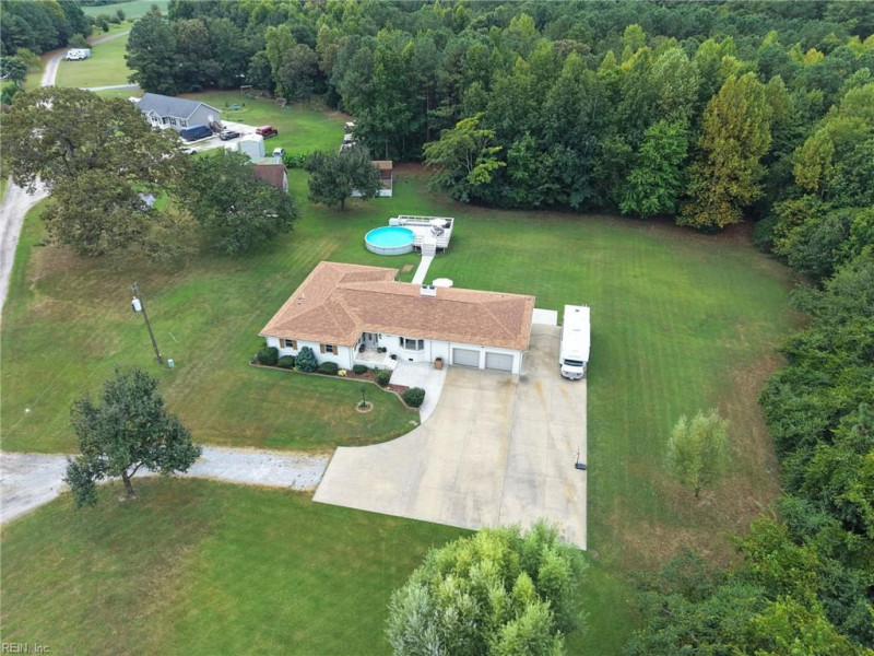 Photo 47 of 50 residential for sale in Suffolk virginia Photo 47 of 50 residential for sale in Suffolk virginia