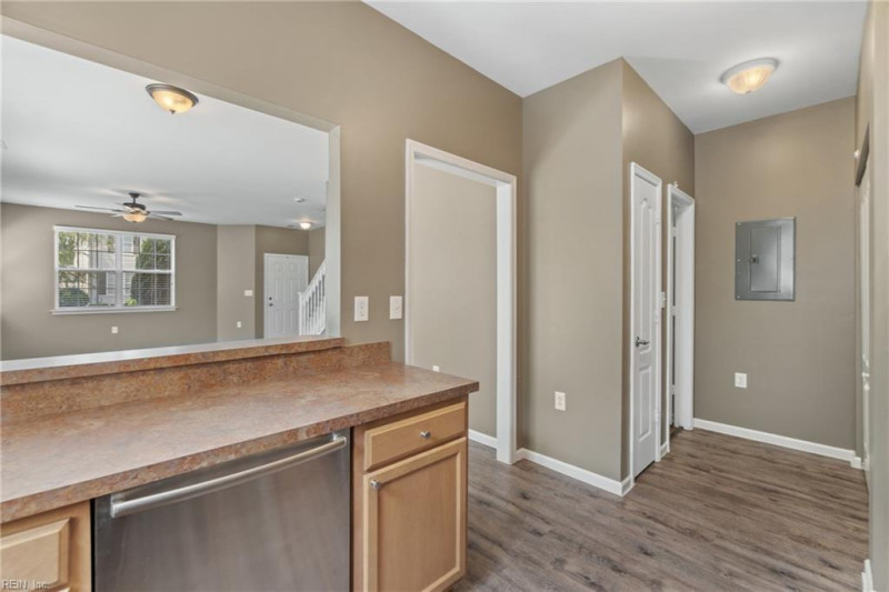 Photo 13 of 33 rental for rent in Chesapeake virginia Photo 13 of 33 rental for rent in Chesapeake virginia