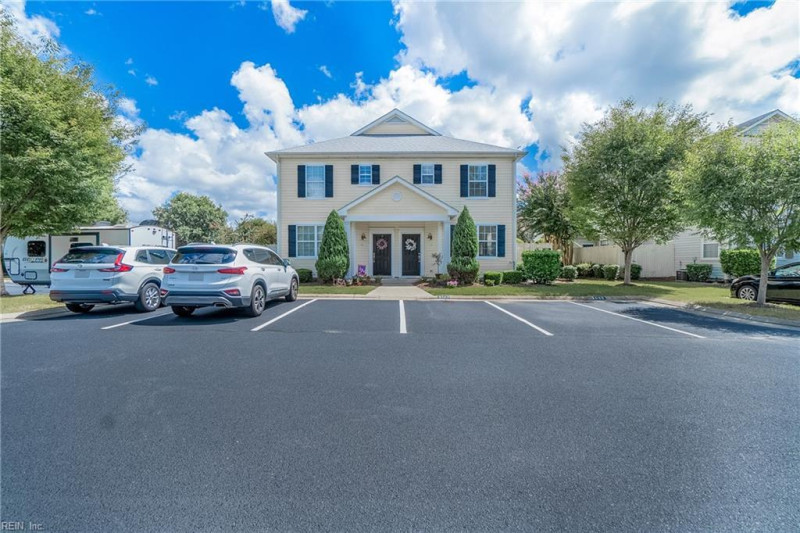 Photo 2 of 33 rental for rent in Chesapeake virginia Photo 2 of 33 rental for rent in Chesapeake virginia