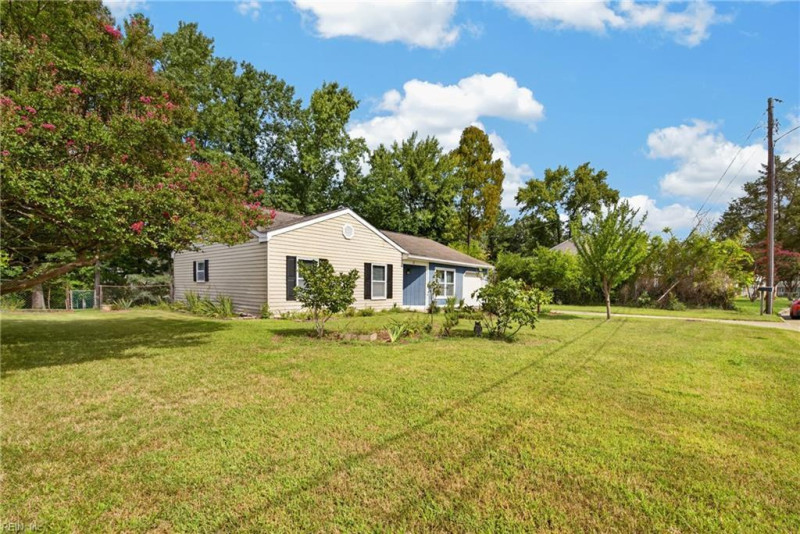 Photo 3 of 45 residential for sale in Newport News virginia Photo 3 of 45 residential for sale in Newport News virginia
