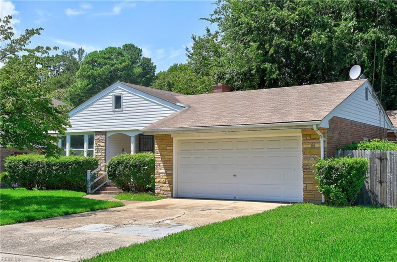 Photo 1 of 39 residential for sale in Chesapeake virginia Photo 1 of 39 residential for sale in Chesapeake virginia