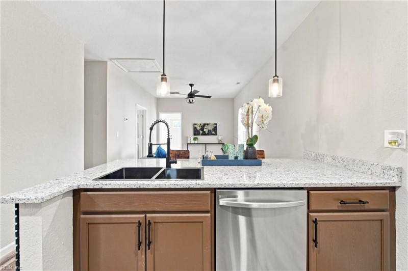 Photo 15 of 27 residential for sale in Newport News virginia