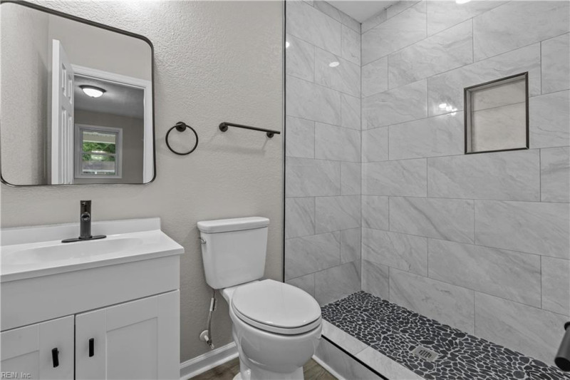 Photo 18 of 38 residential for sale in Suffolk virginia Photo 18 of 38 residential for sale in Suffolk virginia