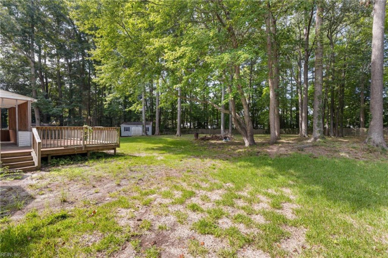 Photo 18 of 22 residential for sale in Chesapeake virginia