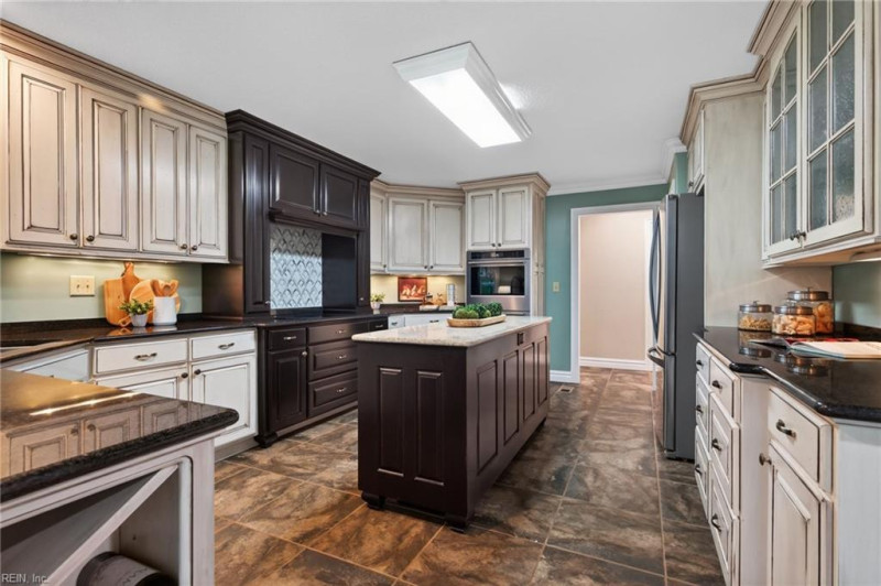 Photo 9 of 50 residential for sale in Chesapeake virginia Photo 9 of 50 residential for sale in Chesapeake virginia
