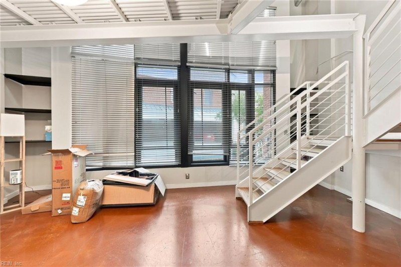 Photo 12 of 33 residential for sale in Norfolk virginia