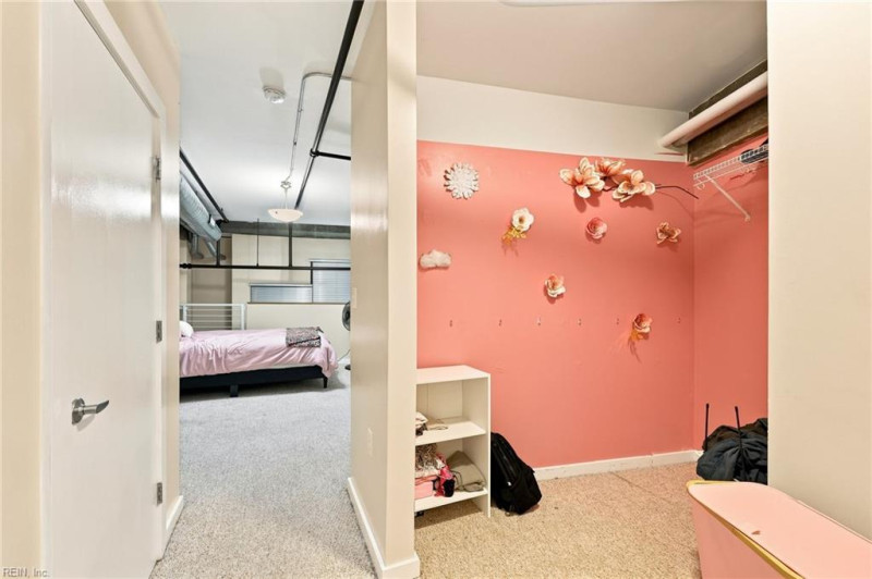 Photo 19 of 33 residential for sale in Norfolk virginia